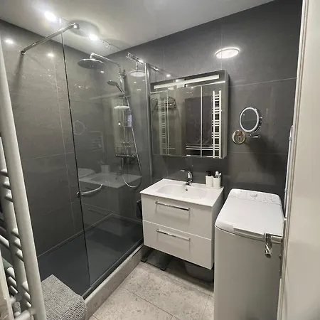 Appartamento Chic 47m2, 2 Rooms, Ground Floor, Patio, 280m Croisette Cannes