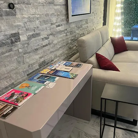 Chic 47m2, 2 Rooms, Ground Floor, Patio, 280m Croisette * Cannes